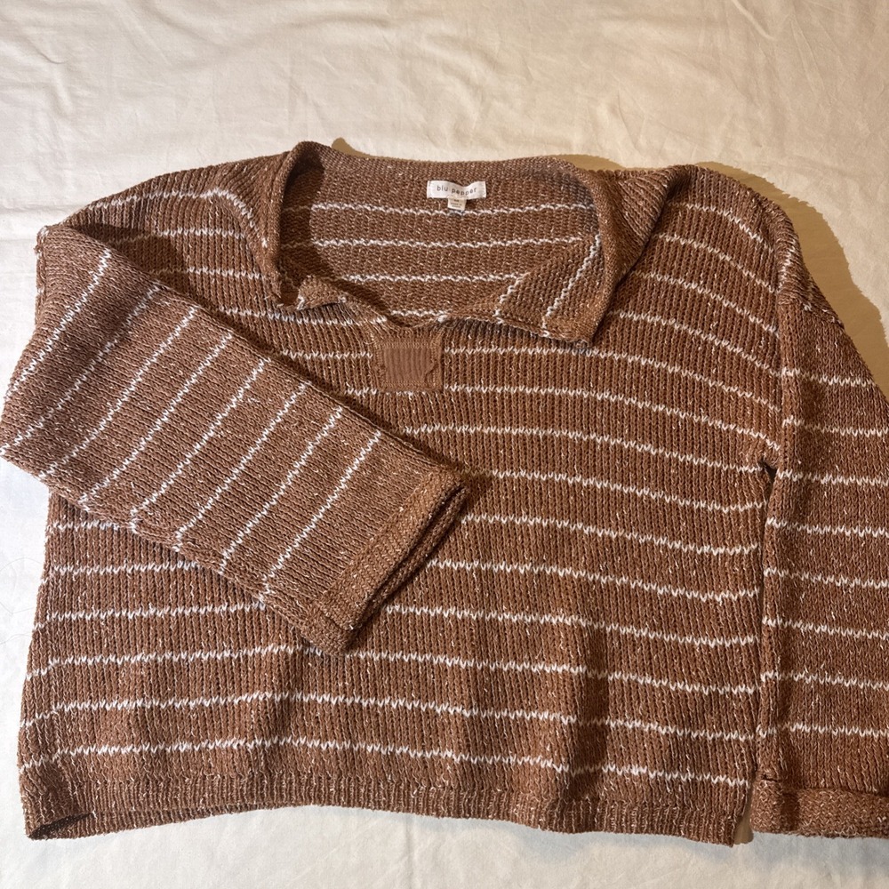 Blu Pepper Stripe Cable Knit Vneck Crop Knit Sweater Brown White Medium Oversize
